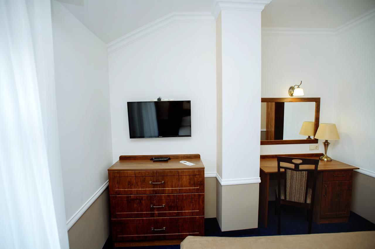 Astoria Hotel Chisinau Luaran gambar