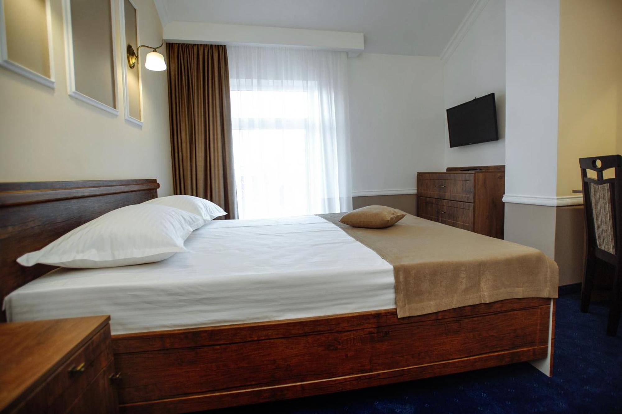 Astoria Hotel Chisinau Luaran gambar