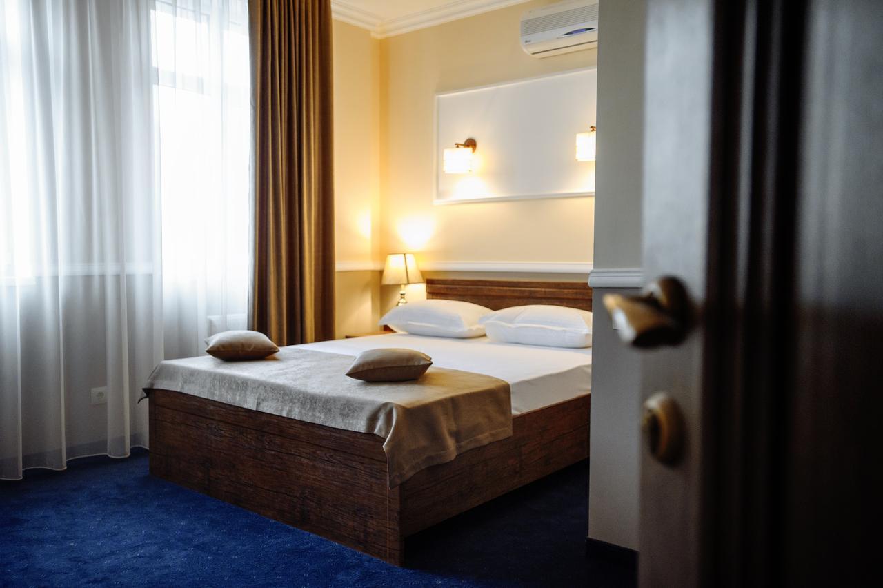 Astoria Hotel Chisinau Luaran gambar