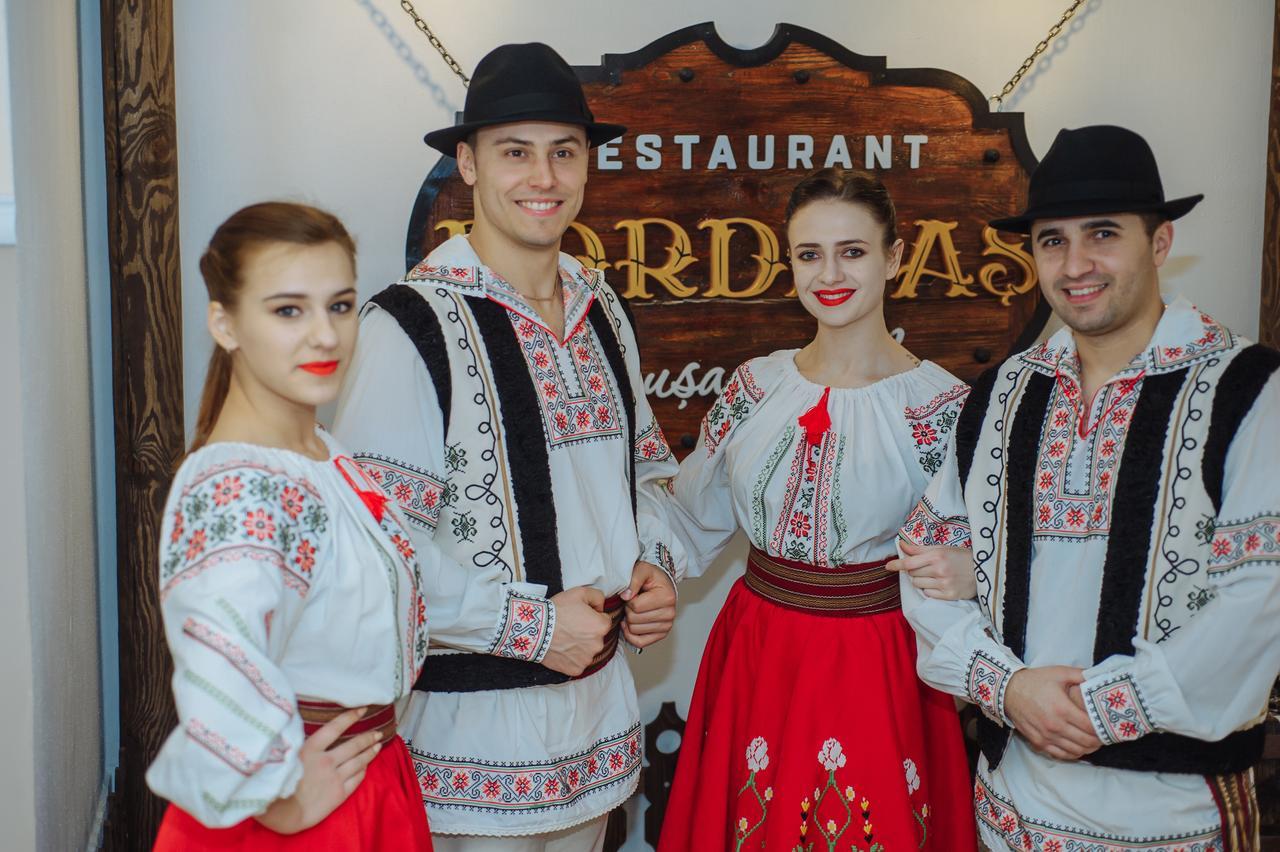 Astoria Hotel Chisinau Luaran gambar
