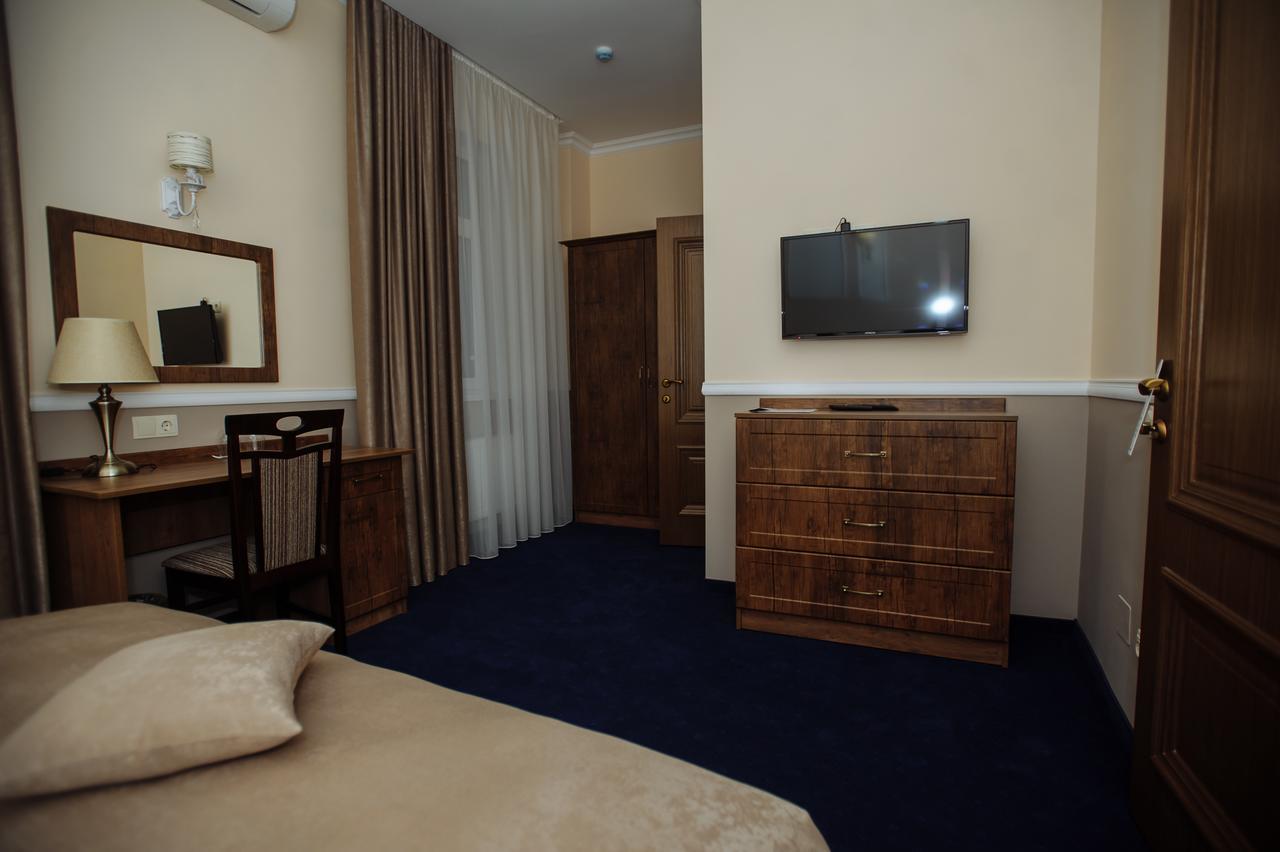Astoria Hotel Chisinau Luaran gambar